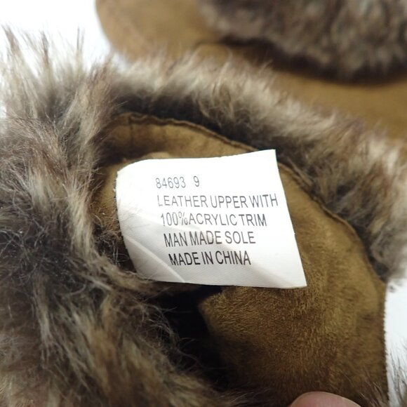 Minnetonka women's boot - Picture 7 of 8